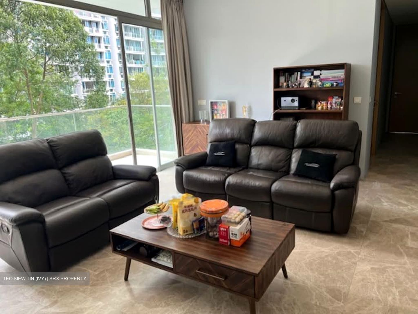 The Laurels (D9), Condominium #556476081